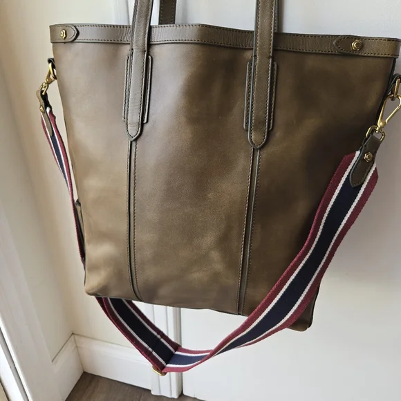 NWT J. Crew Oar Leather Tote Bag Mens Olive Green/Brown - Picture 8 of 16